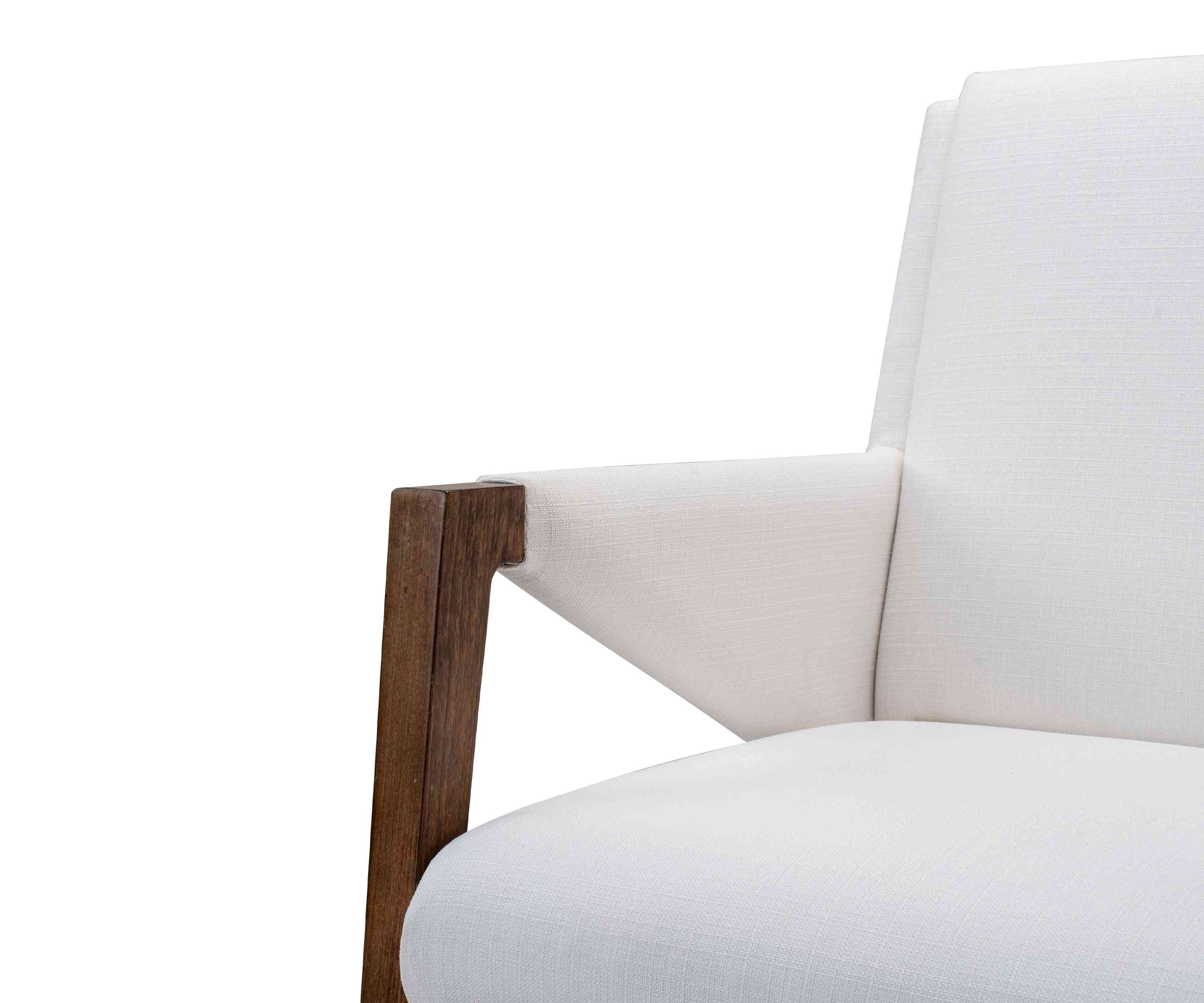 FLYNN ARM CHAIR